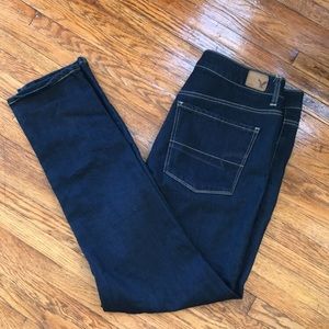 American Eagle Dark Rinse Hi-Rise Skinny